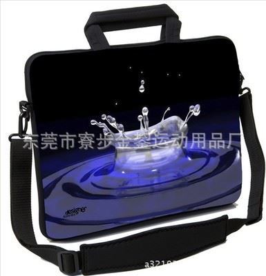 慢回彈電腦包定制首選 東莞市寮步金鋆運(yùn)動用品廠，品質(zhì)與創(chuàng)意兼得